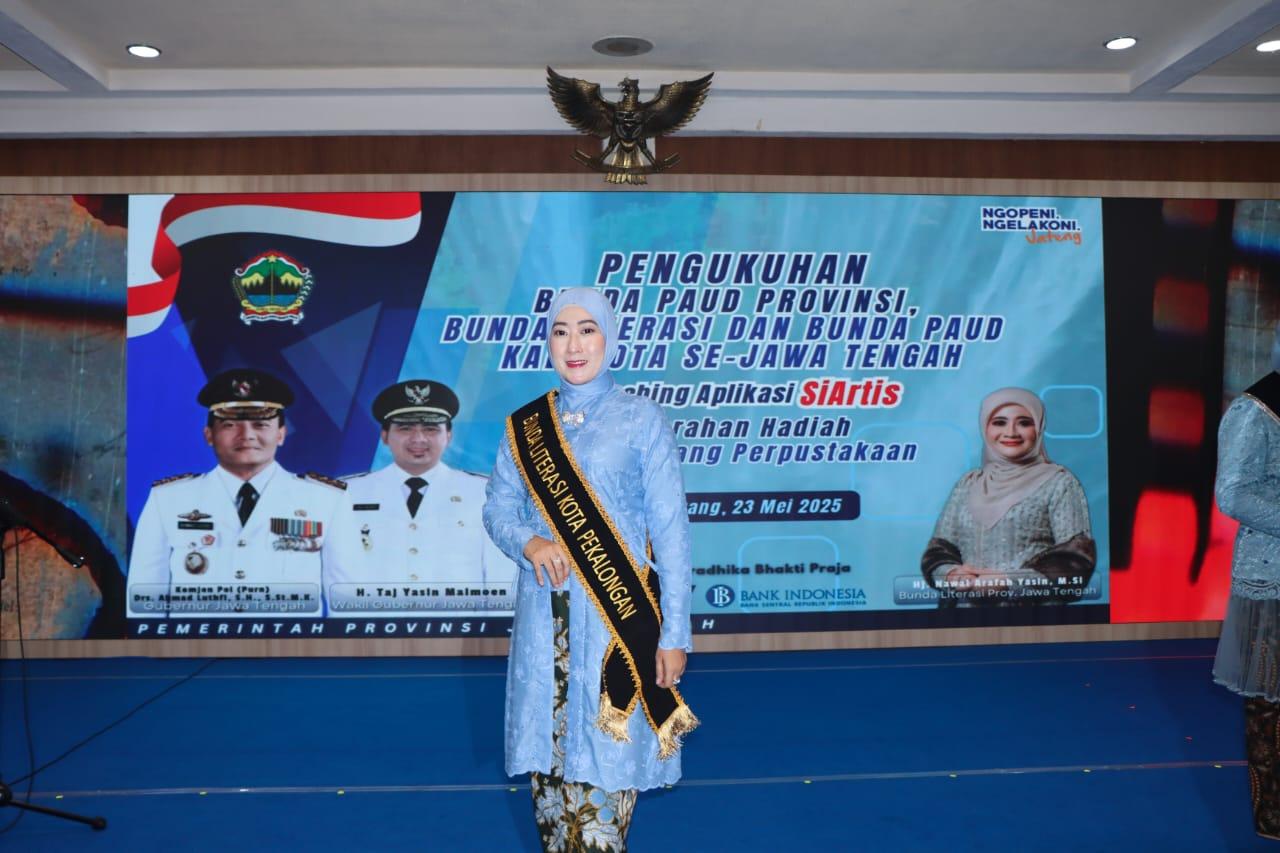 Inggit Soraya Dilantik Kembali Sebagai Bunda PAUD dan Bunda Literasi Kota Pekalongan
